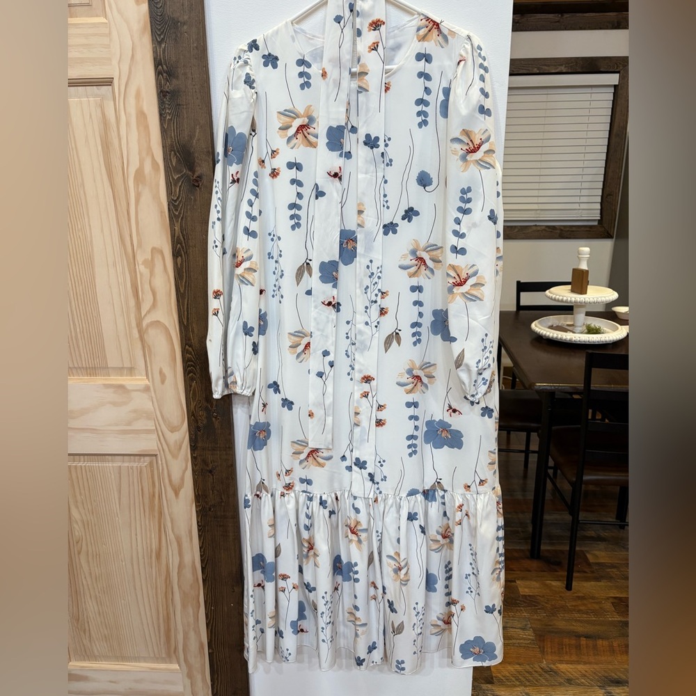 SHEIN Floral Maxi Dress - White and Blue